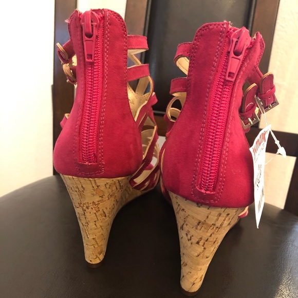Nine West wedge sandals (fuchsia pink) - Picture 3 of 4